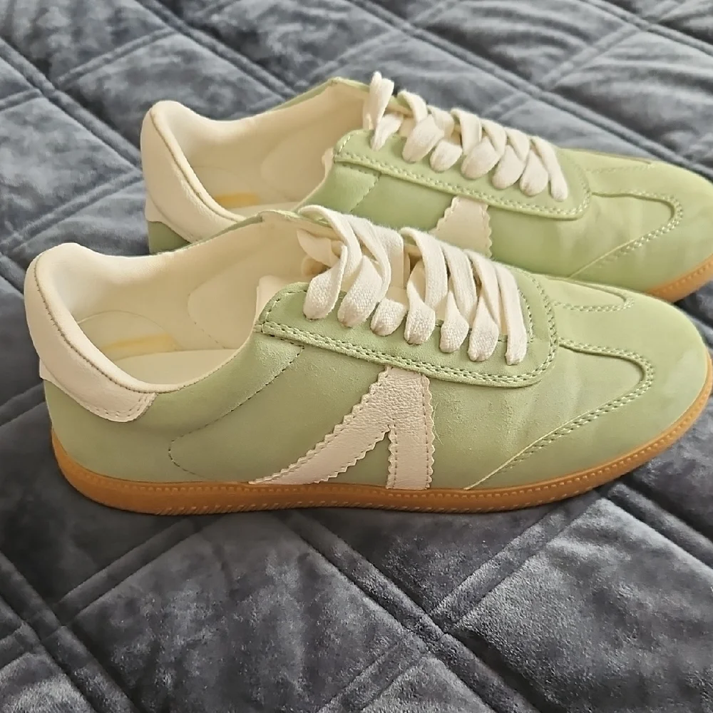 MIA | Sage Green Sneakers|  Ballerinacore, Festival, Normcore | Sz 8 - Picture 2 of 10